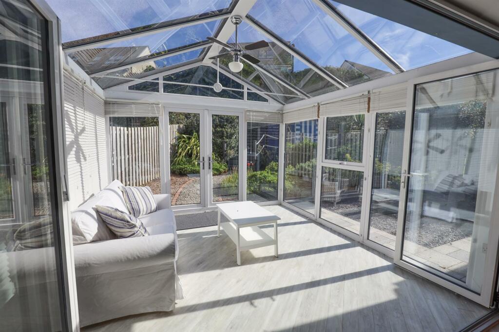 Additional property image - Channel View, Ogmore-By-Sea, Vale of Glamorgan, CF32 0QB