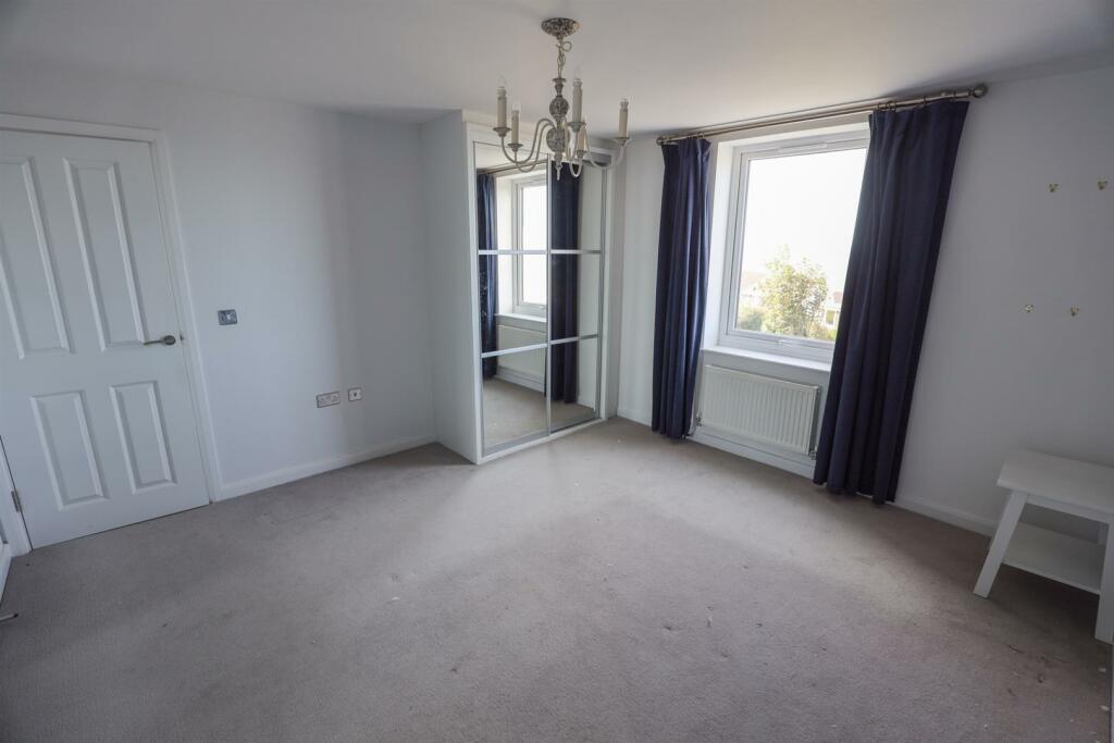 Additional property image - Channel View, Ogmore-By-Sea, Vale of Glamorgan, CF32 0QB