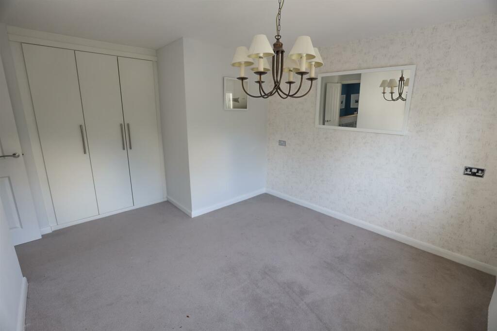 Additional property image - Channel View, Ogmore-By-Sea, Vale of Glamorgan, CF32 0QB