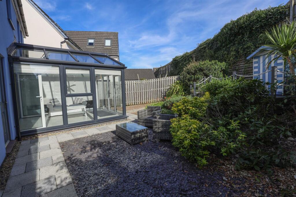 Additional property image - Channel View, Ogmore-By-Sea, Vale of Glamorgan, CF32 0QB