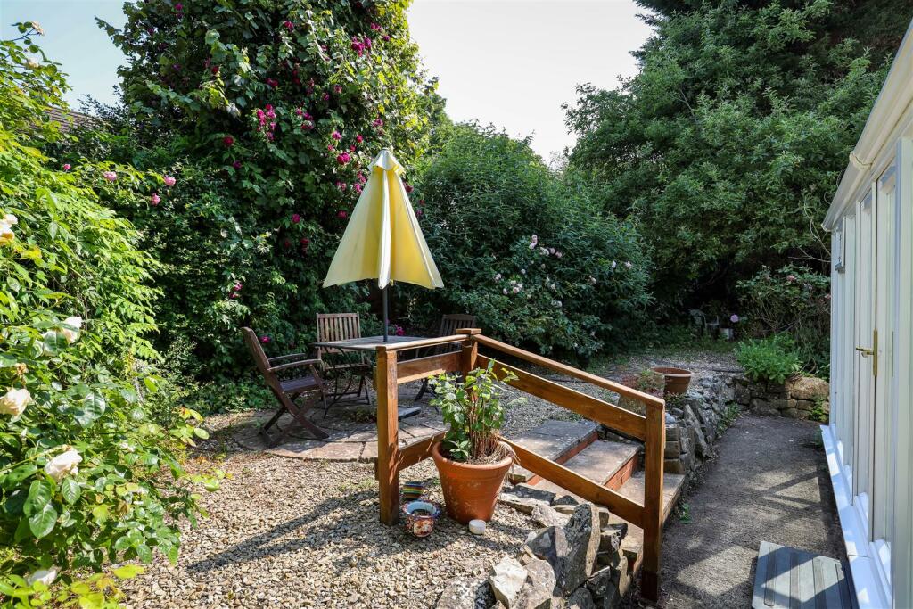Additional property image - Flanders Road, Llantwit Major, Vale of Glamorgan, CF61 1RL