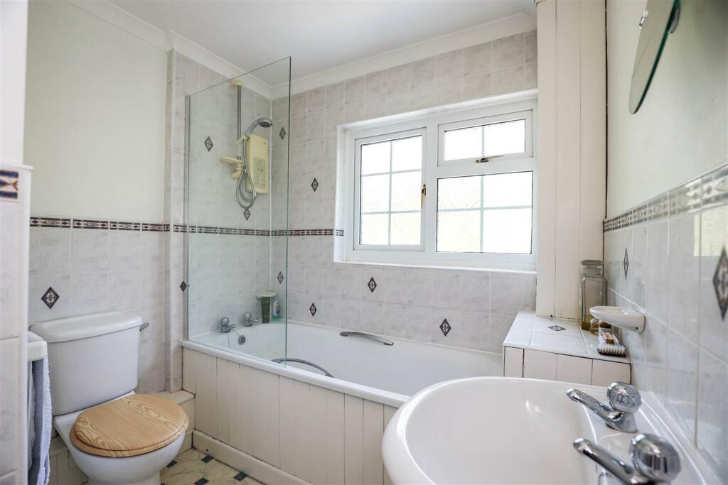Additional property image - Flanders Road, Llantwit Major, Vale of Glamorgan, CF61 1RL