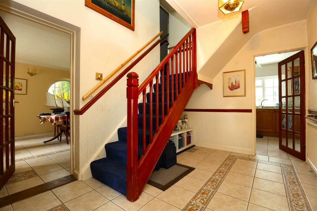 Additional property image - Flanders Road, Llantwit Major, Vale of Glamorgan, CF61 1RL