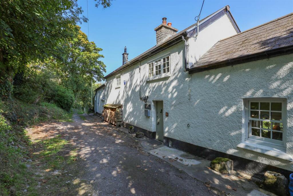 Additional property image - Piccadilly, Llanblethian, Nr Cowbridge, Vale of Glamorgan, CF71 7JL