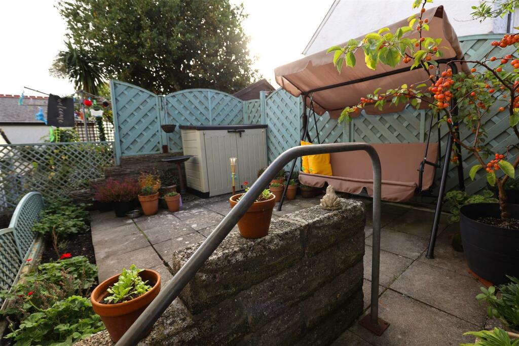 Additional property image - Colhugh Street, Llantwit Major, Vale of Glamorgan, CF61 1RE