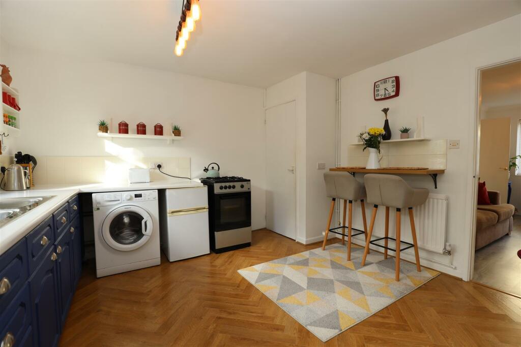 Additional property image - Colhugh Street, Llantwit Major, Vale of Glamorgan, CF61 1RE