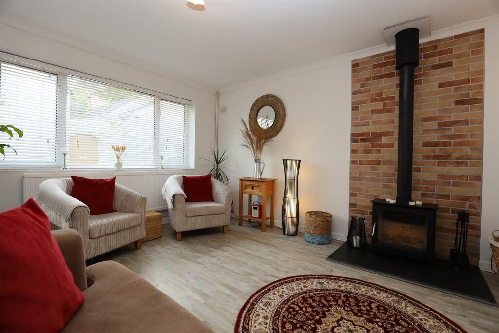 Additional property image - Colhugh Street, Llantwit Major, Vale of Glamorgan, CF61 1RE
