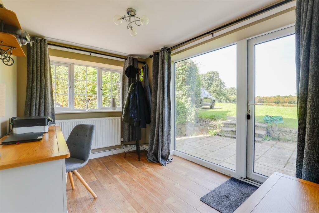 Additional property image - Tredodridge, Near Cowbridge, Vale of Glamorgan, CF71 7UL