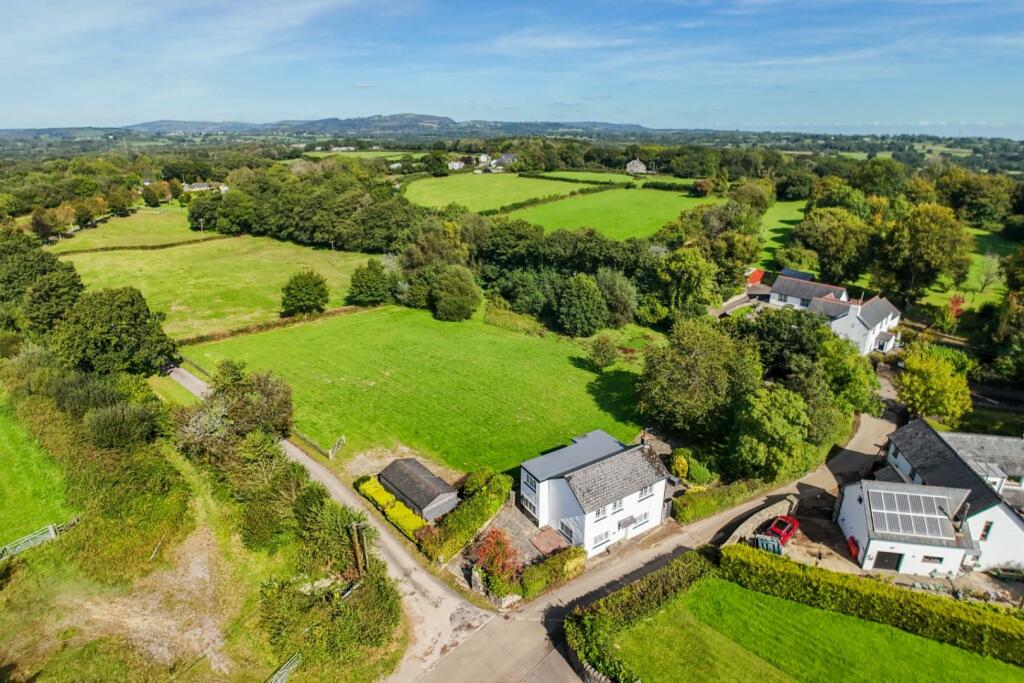 Additional property image - Tredodridge, Near Cowbridge, Vale of Glamorgan, CF71 7UL