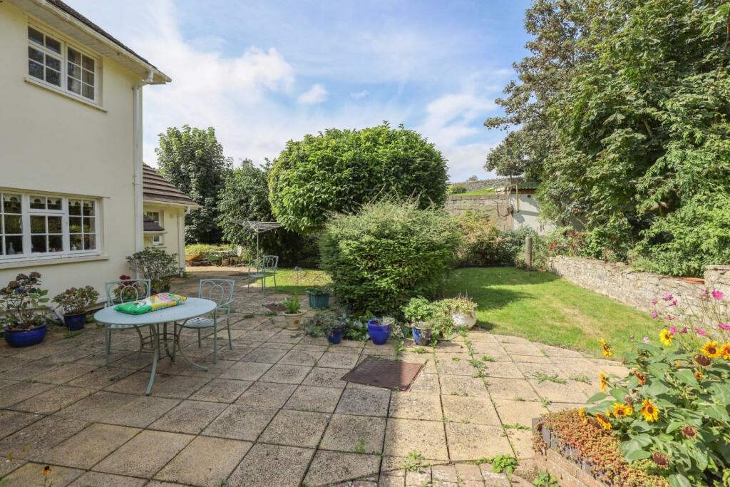 Additional property image - 2 Whitehouse Close, Flanders Road, Llantwit Major, Vale Of Glamorgan, CF61 1RL