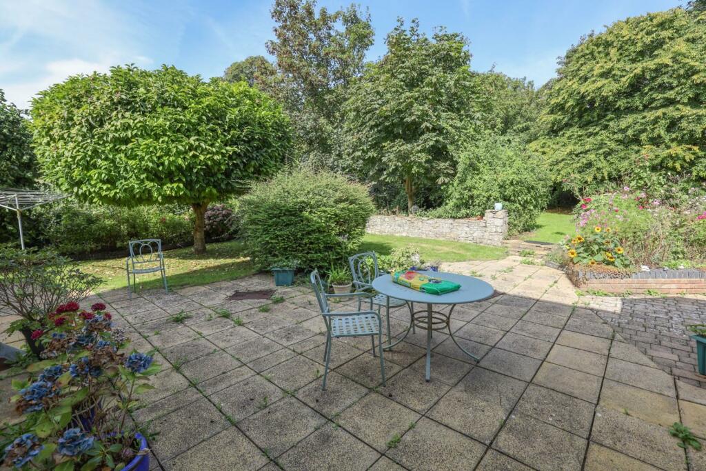 Additional property image - 2 Whitehouse Close, Flanders Road, Llantwit Major, Vale Of Glamorgan, CF61 1RL