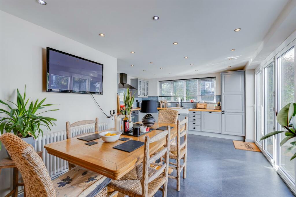 Additional property image - St. Brides Major, Vale Of Glamorgan, CF32 0SB