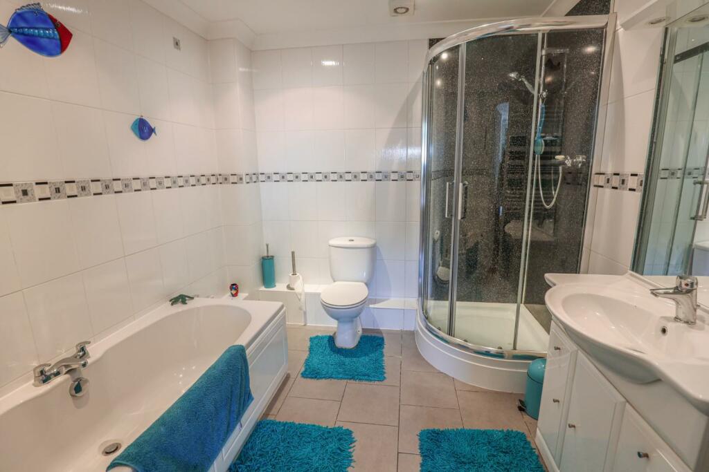 Additional property image - White Horses, Craig Yr Eos Road, Ogmore-By-Sea, Vale Of Glamorgan, CF32 0QN