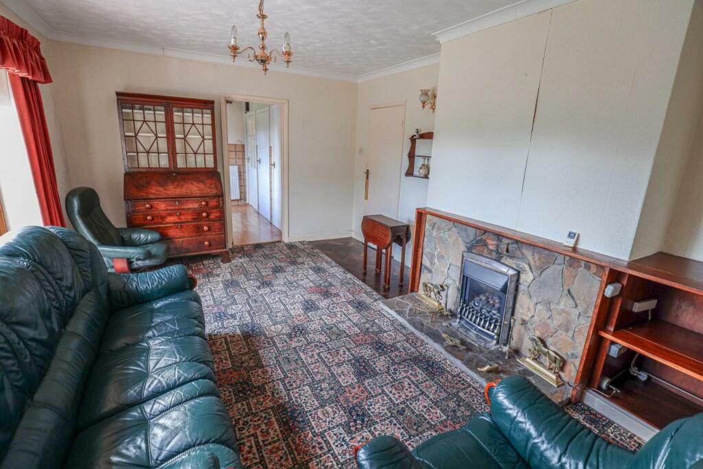 Additional property image - Llanmaes Road, Llantwit Major, Vale of Glamorgan, CF61 2XF