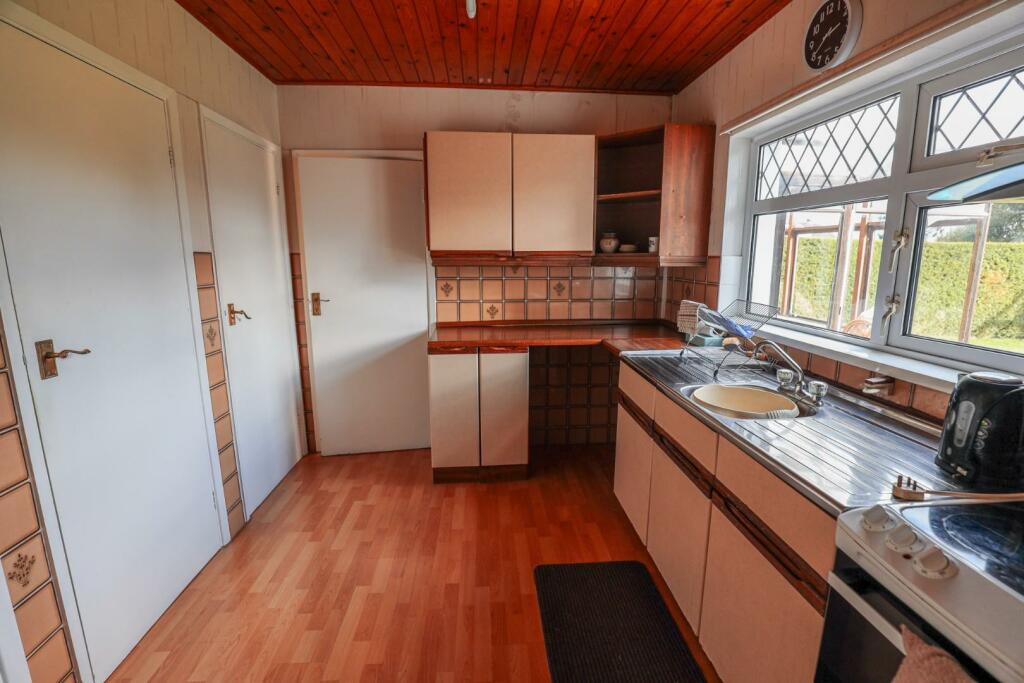 Additional property image - Llanmaes Road, Llantwit Major, Vale of Glamorgan, CF61 2XF