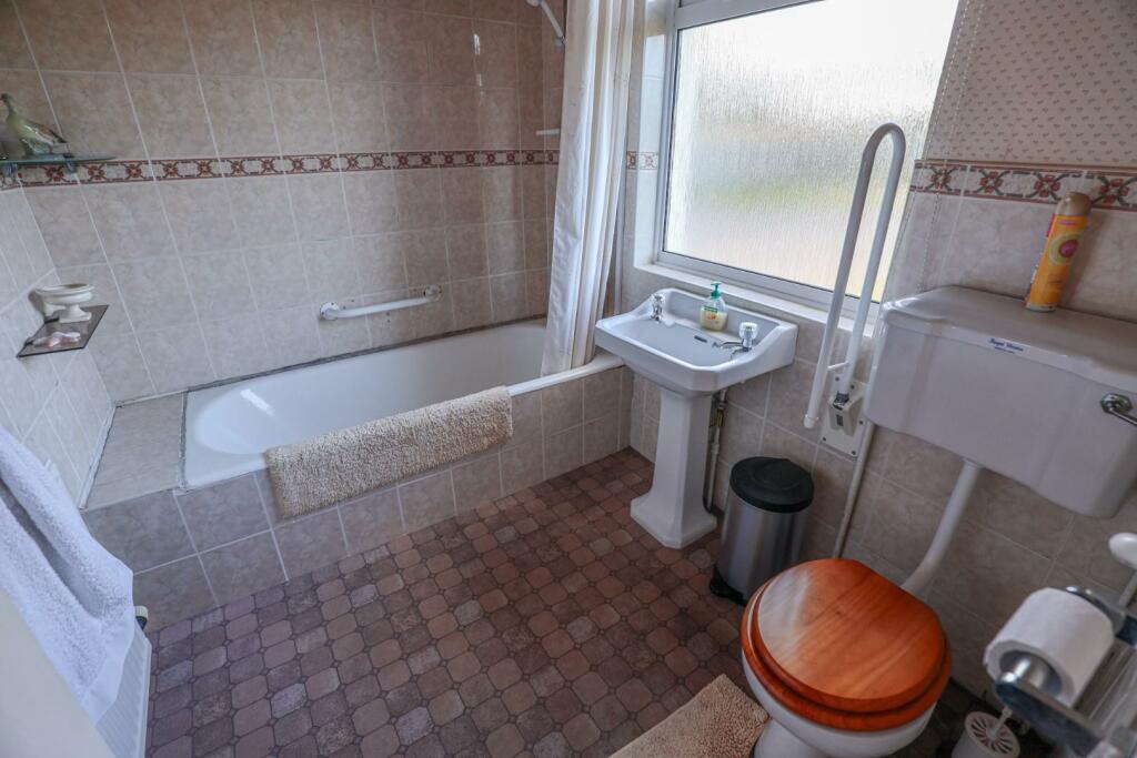 Additional property image - Llanmaes Road, Llantwit Major, Vale of Glamorgan, CF61 2XF