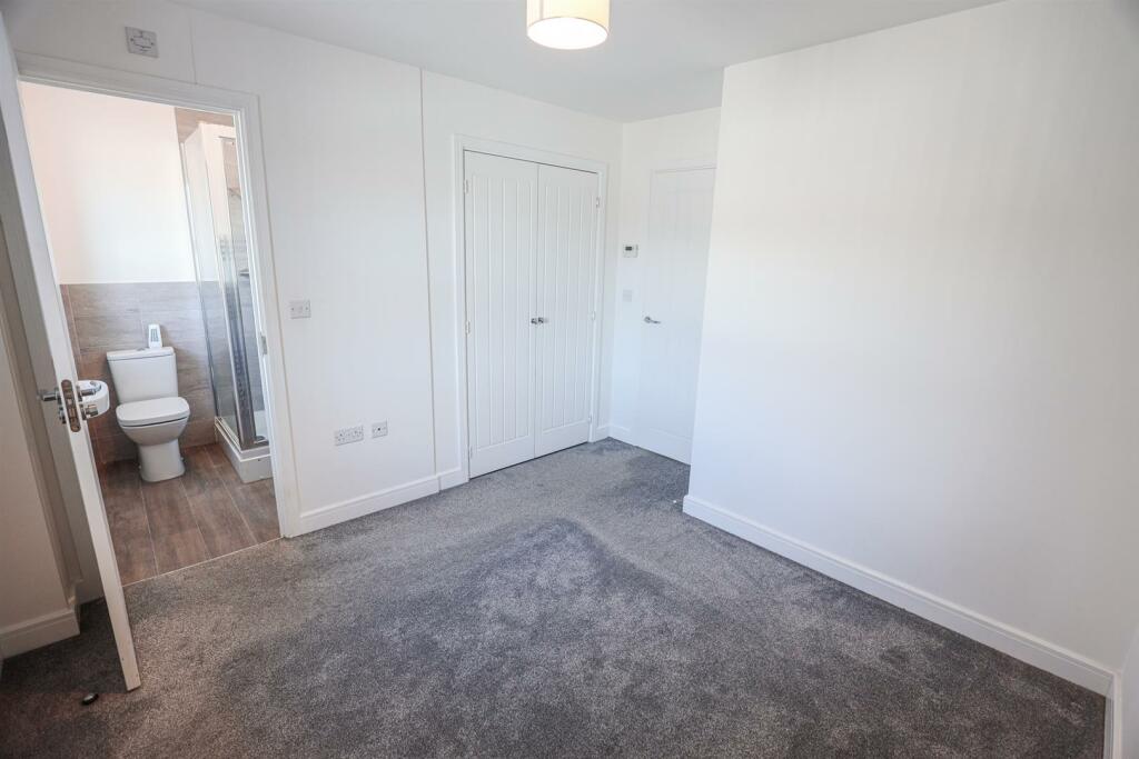 Additional property image - Cae Ffynnon, Cowbridge, Vale Of Glamorgan, CF71 7FJ