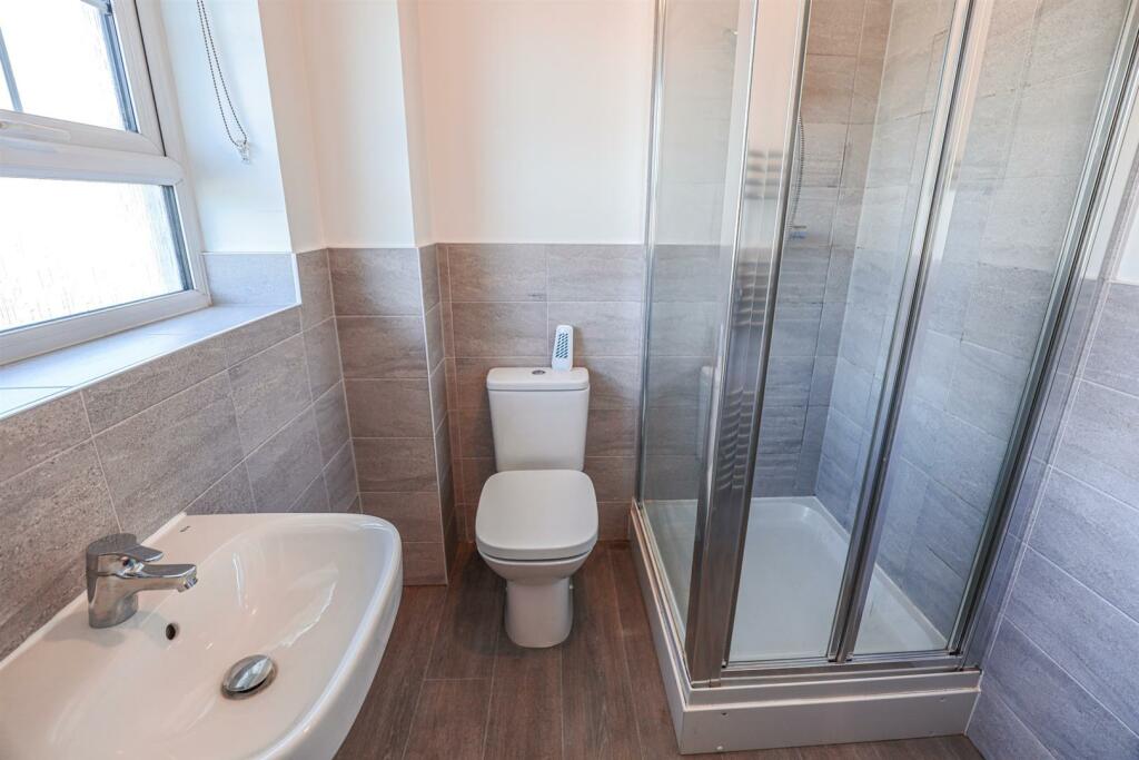 Additional property image - Cae Ffynnon, Cowbridge, Vale Of Glamorgan, CF71 7FJ