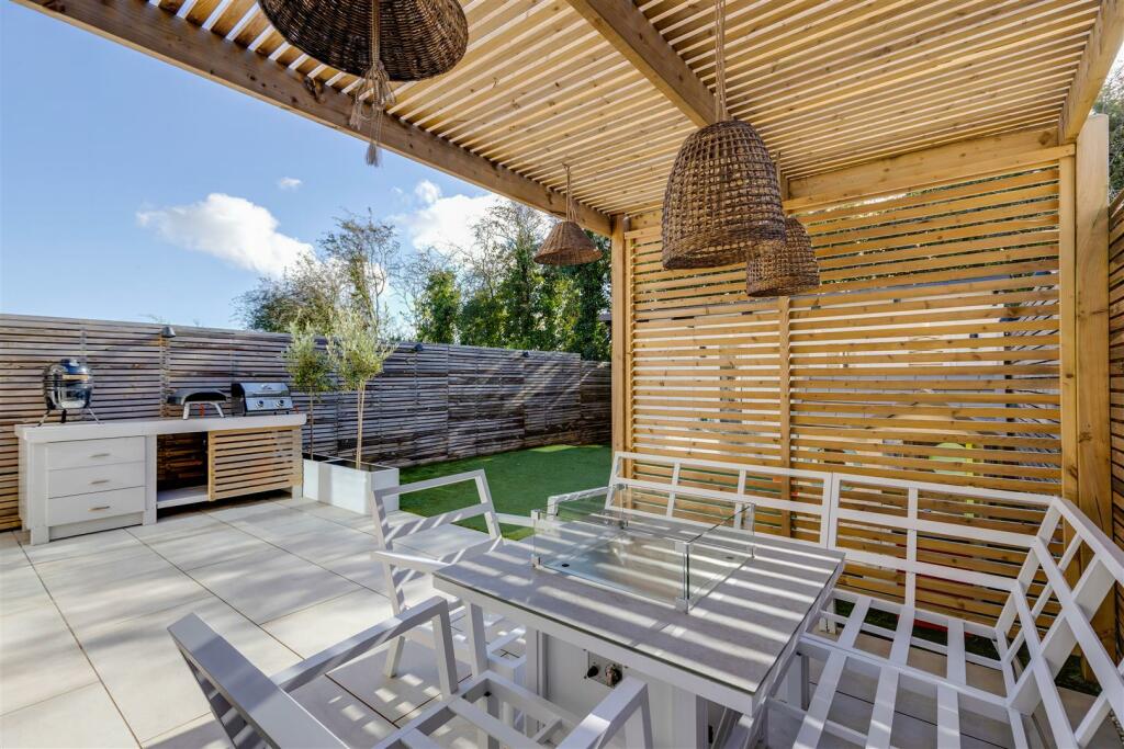 Additional property image - Plasnewydd Walk, Llantwit Major, Vale of Glamorgan, CF61 2YW