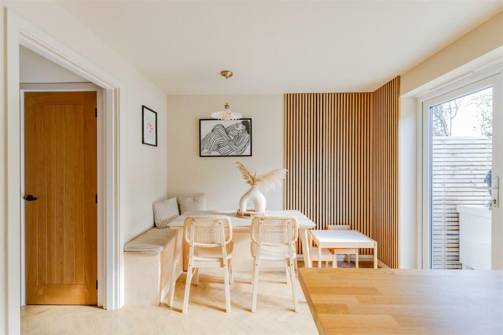 Additional property image - Plasnewydd Walk, Llantwit Major, Vale of Glamorgan, CF61 2YW