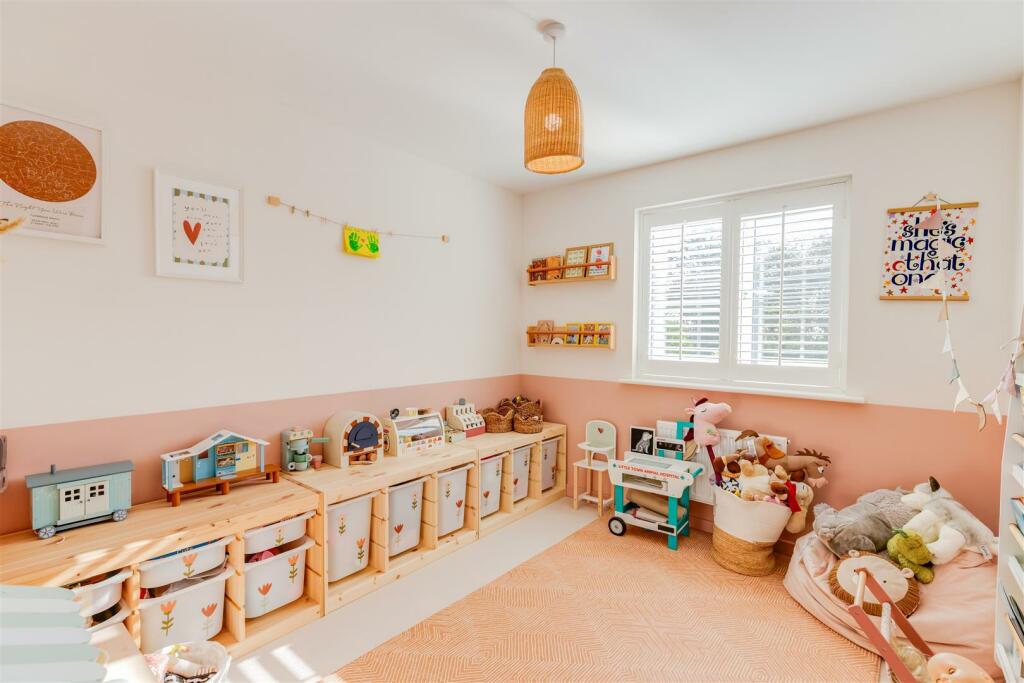 Additional property image - Plasnewydd Walk, Llantwit Major, Vale of Glamorgan, CF61 2YW