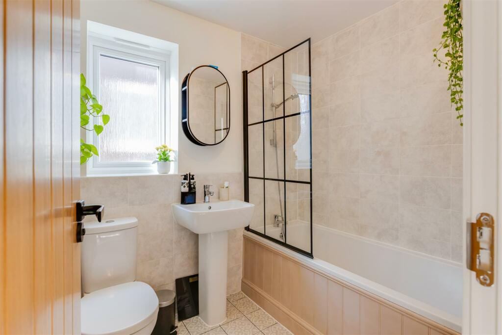 Additional property image - Plasnewydd Walk, Llantwit Major, Vale of Glamorgan, CF61 2YW