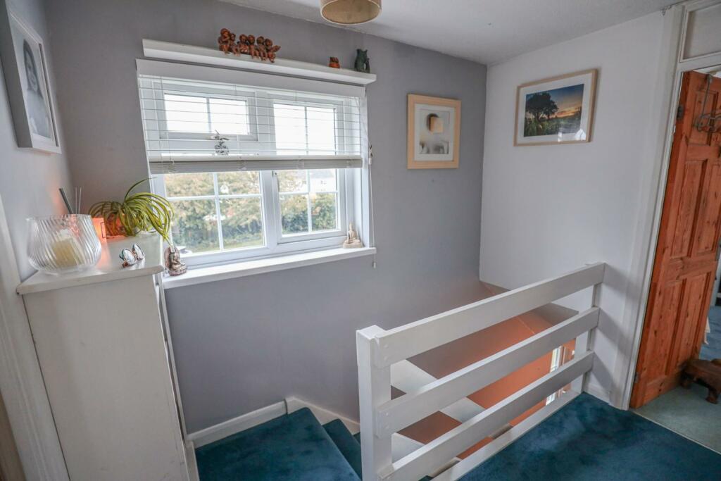 Additional property image - 2 Eurgan Close, Llantwit Major, Vale Of Glamorgan, CF61 1QY