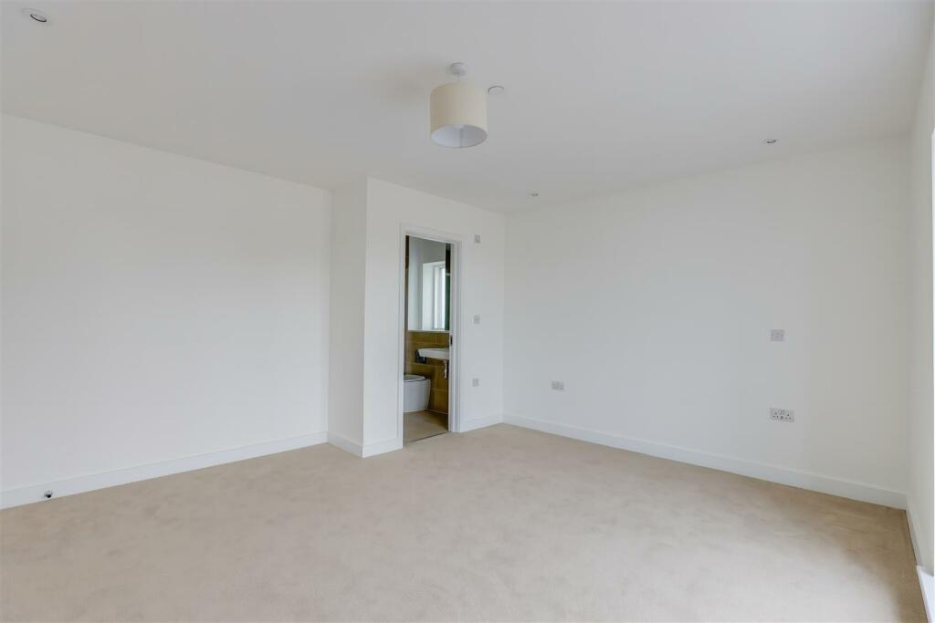 Additional property image - Cottrell Gardens, Bonvilston, Vale of Glamorgan, CF5 6FX