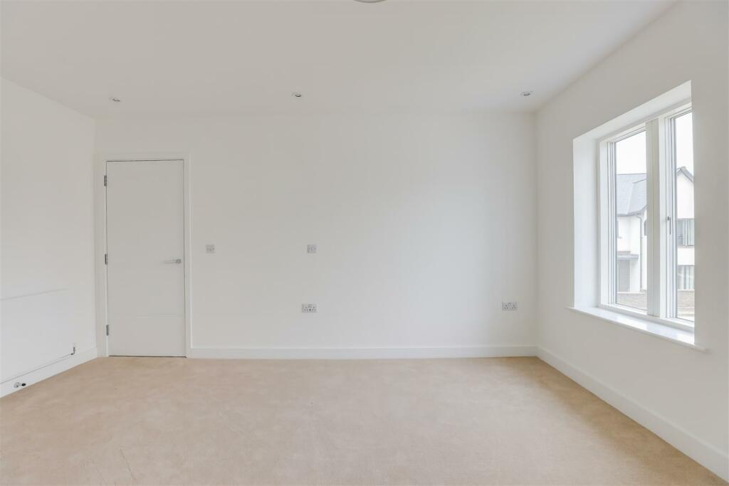 Additional property image - Cottrell Gardens, Bonvilston, Vale of Glamorgan, CF5 6FX