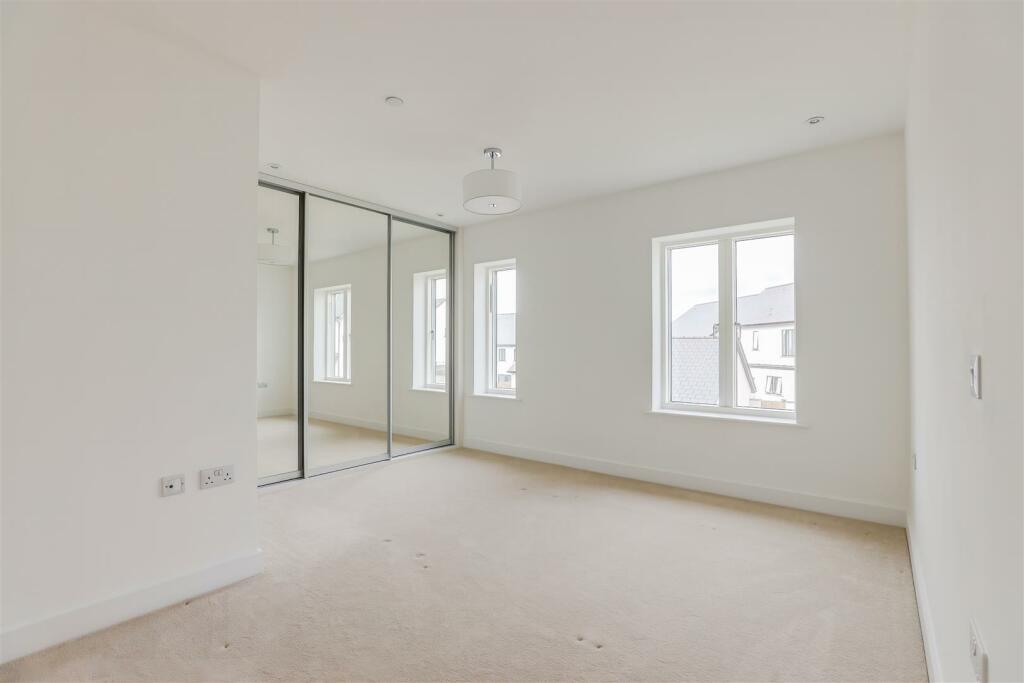 Additional property image - Cottrell Gardens, Bonvilston, Vale of Glamorgan, CF5 6FX