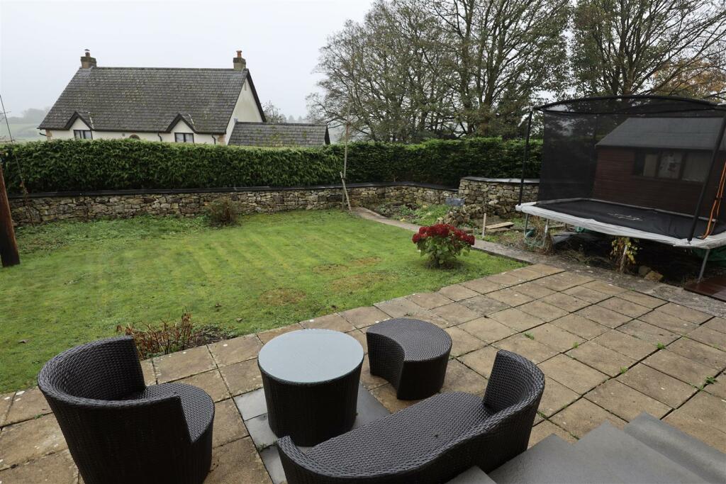 Additional property image - Porth Y Green Close, Llanblethian, Cowbridge, Vale of Glamorgan, CF71 7JR