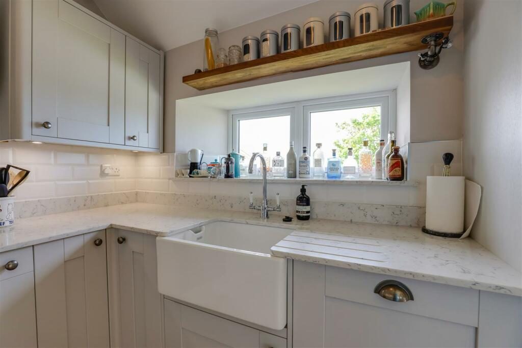 Additional property image - The Old Cottage, Southerndown, Vale Of Glamorgan, CF32 0RW