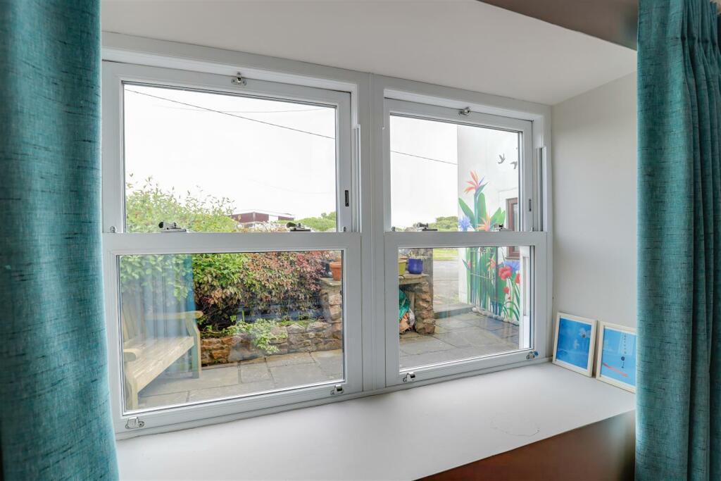 Additional property image - The Old Cottage, Southerndown, Vale Of Glamorgan, CF32 0RW