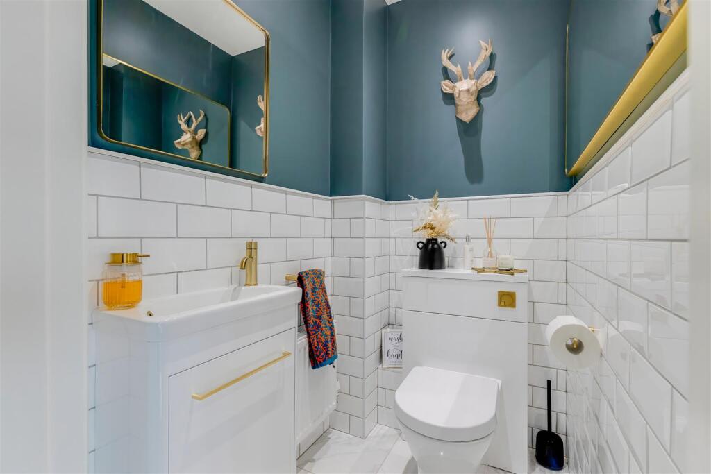 Additional property image - Thomas Clarke Road, Cowbridge, Vale Of Glamorgan, CF71 7FT