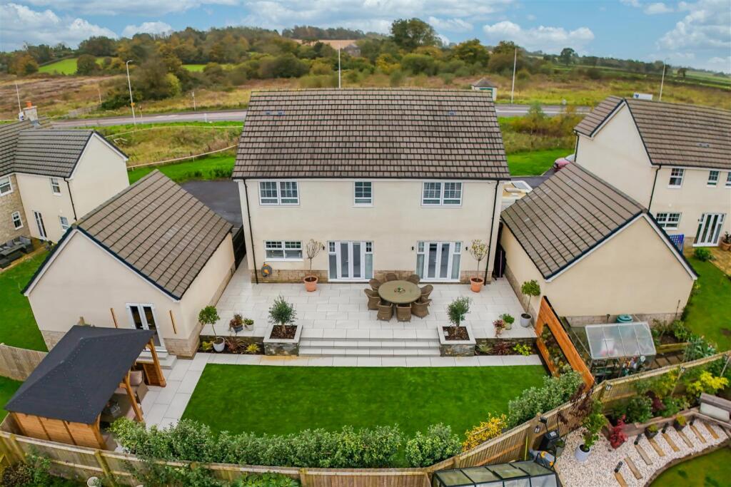 Additional property image - Thomas Clarke Road, Cowbridge, Vale Of Glamorgan, CF71 7FT