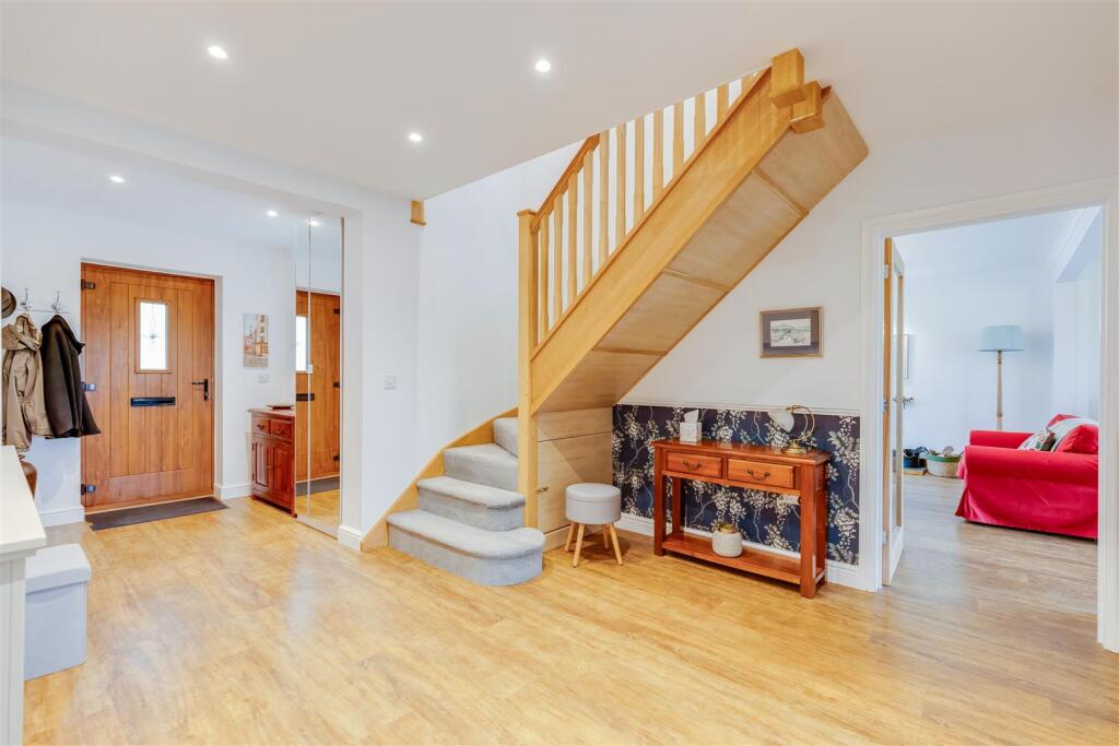 Additional property image - Dyffryn, Nr St Nicholas, Vale of Glamorgan, CF5 6SU