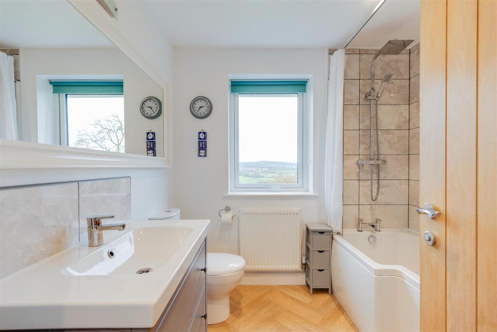 Additional property image - Dyffryn, Nr St Nicholas, Vale of Glamorgan, CF5 6SU