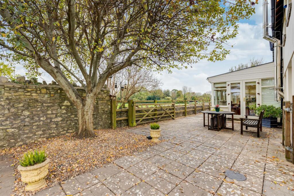 Additional property image - Tanglewood, Penmark, Vale Of Glamorgan, CF62 3BP