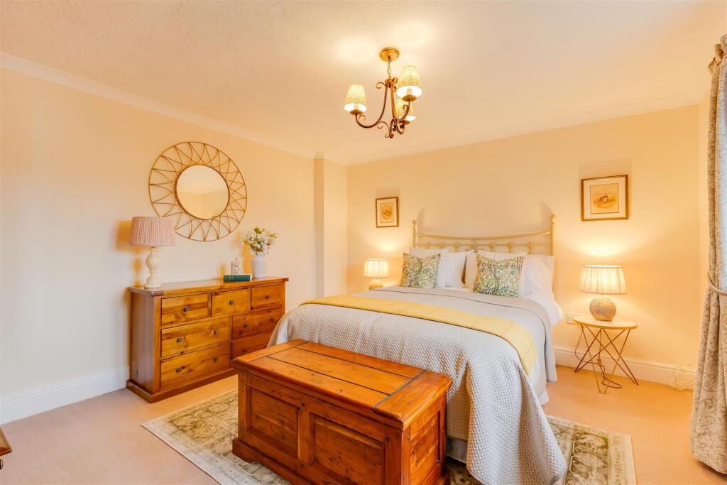 Additional property image - Tanglewood, Penmark, Vale Of Glamorgan, CF62 3BP