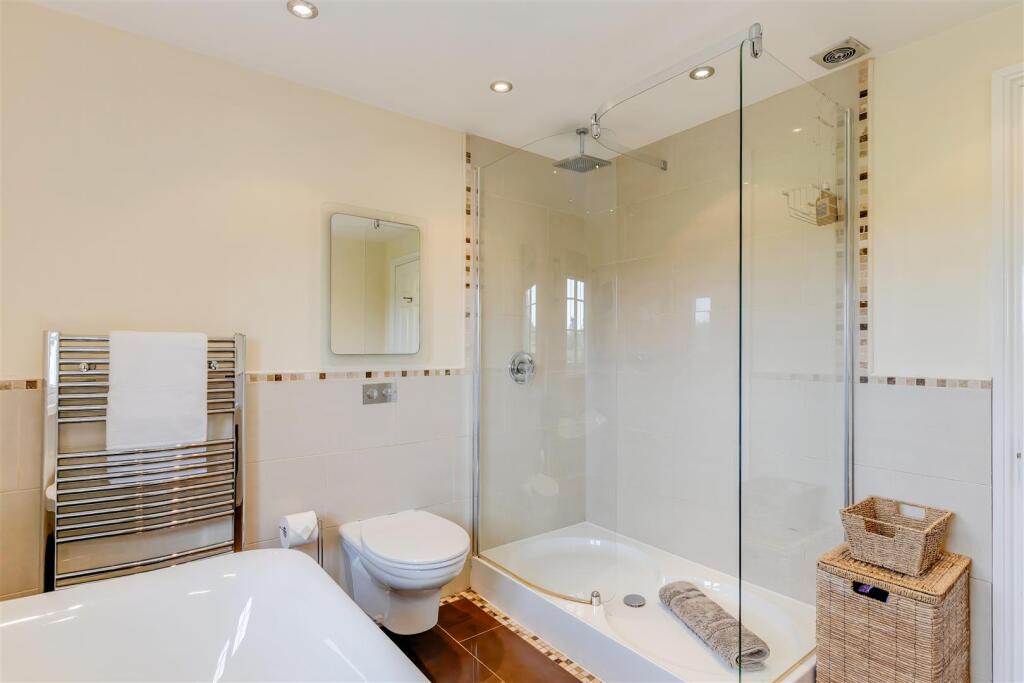 Additional property image - Tanglewood, Penmark, Vale Of Glamorgan, CF62 3BP