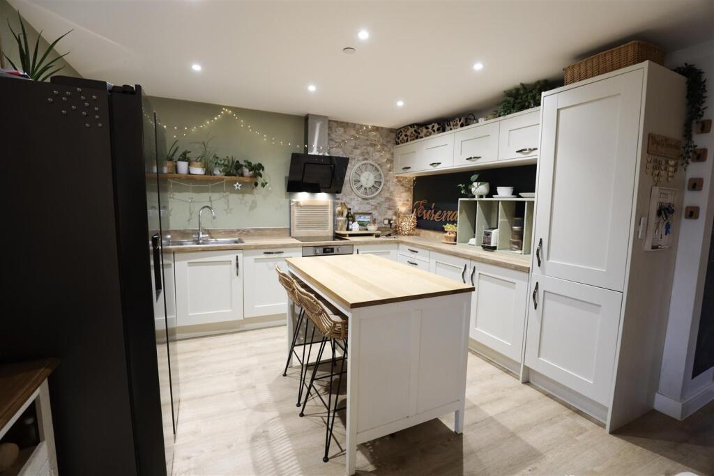 Additional property image - Rectory Drive, St. Athan, Vale  of Glamorgan, CF62 4PD