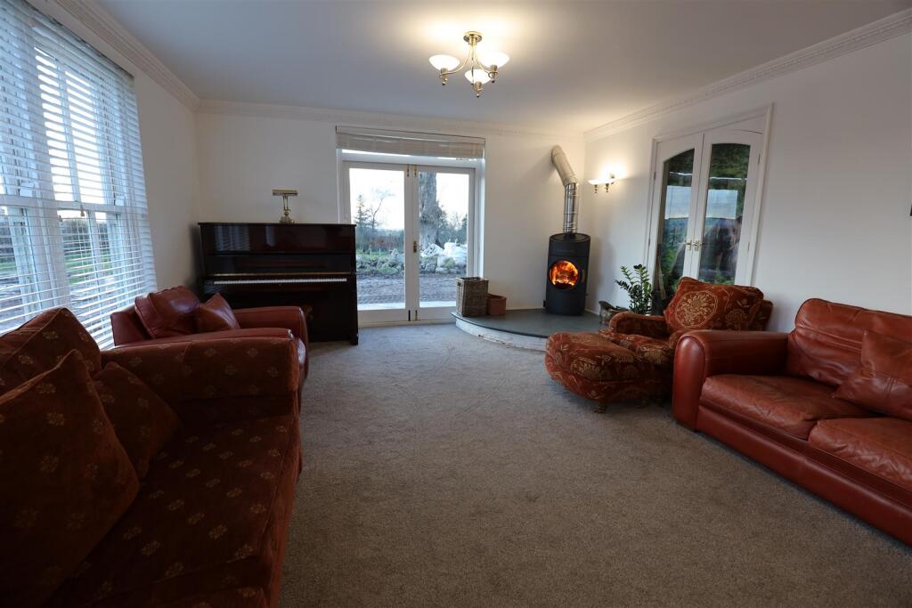 Additional property image - St. Nicholas, Vale of Glamorgan, CF5 6SG