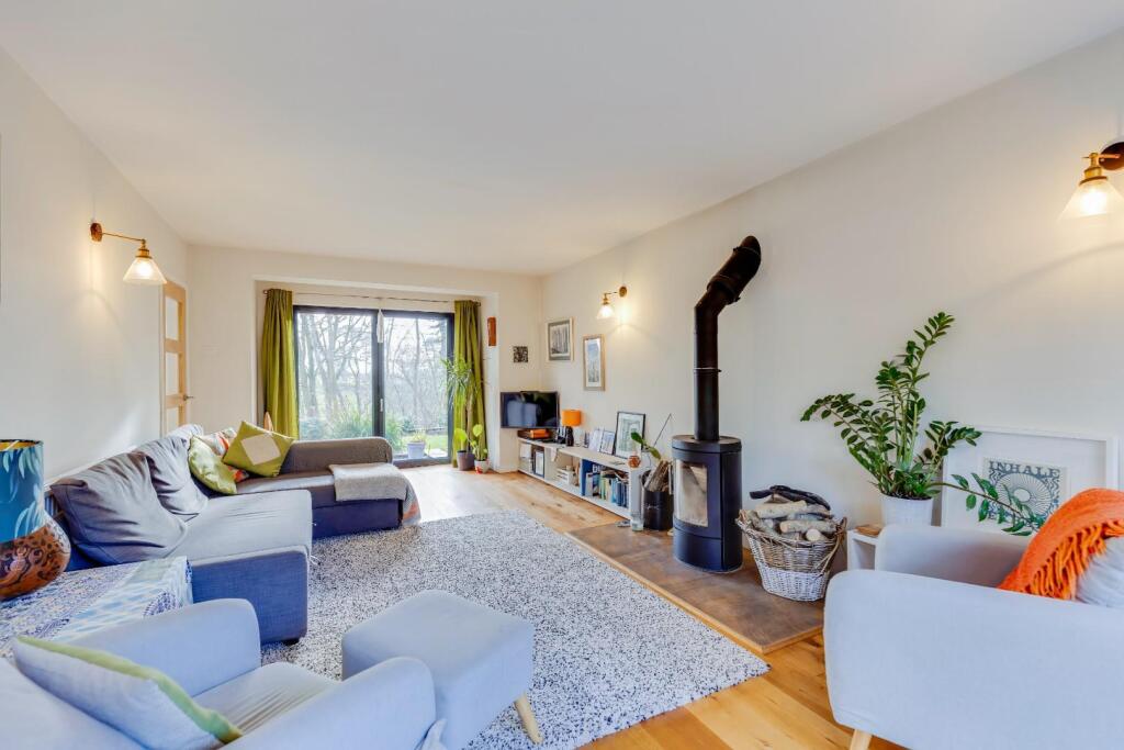 Additional property image - Mill Lay Lane, Llantwit Major, Vale of Glamorgan, CF61 1QE