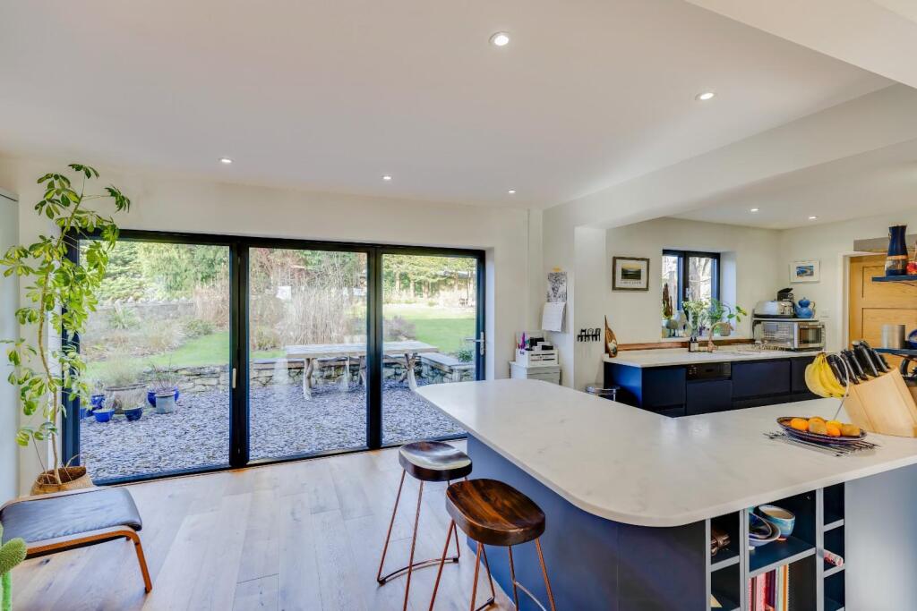Additional property image - Mill Lay Lane, Llantwit Major, Vale of Glamorgan, CF61 1QE