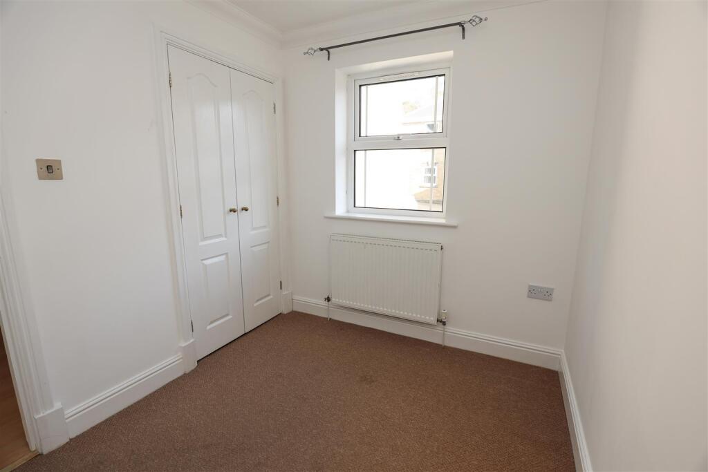 Additional property image - 10, Y Graig, Ogmore By Sea, Vale Of Glamorgan, CF32 0QN