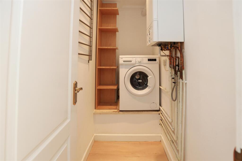 Additional property image - 10, Y Graig, Ogmore By Sea, Vale Of Glamorgan, CF32 0QN