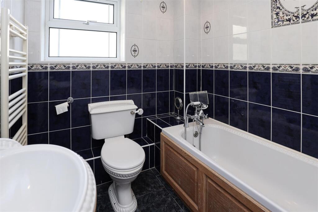 Additional property image - 10, Y Graig, Ogmore By Sea, Vale Of Glamorgan, CF32 0QN
