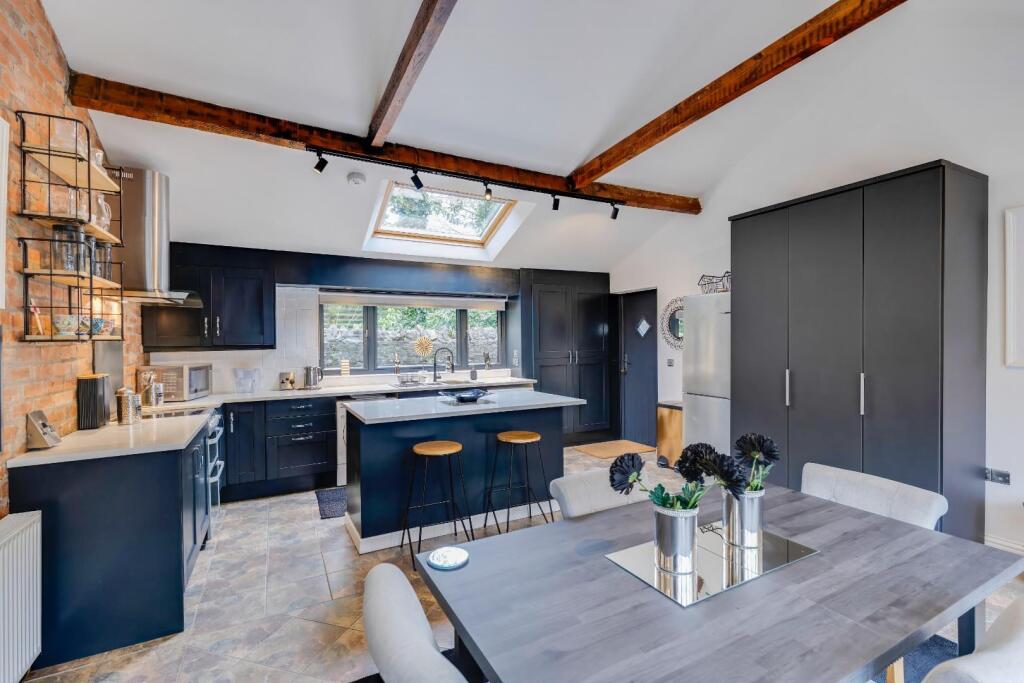 Additional property image - St Nicholas, Nr Cardiff, Vale Of Glamorgan CF5 6SH