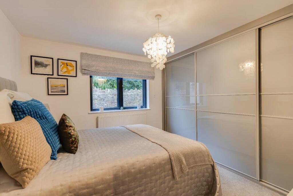 Additional property image - St Nicholas, Nr Cardiff, Vale Of Glamorgan CF5 6SH