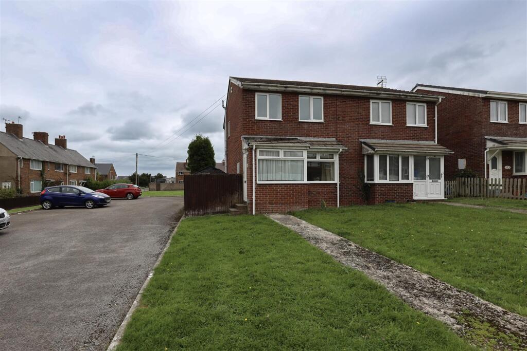 Main image of property: 18 Lime Grove, St Athan, Vale of Glamorgan, CF62 4JQ